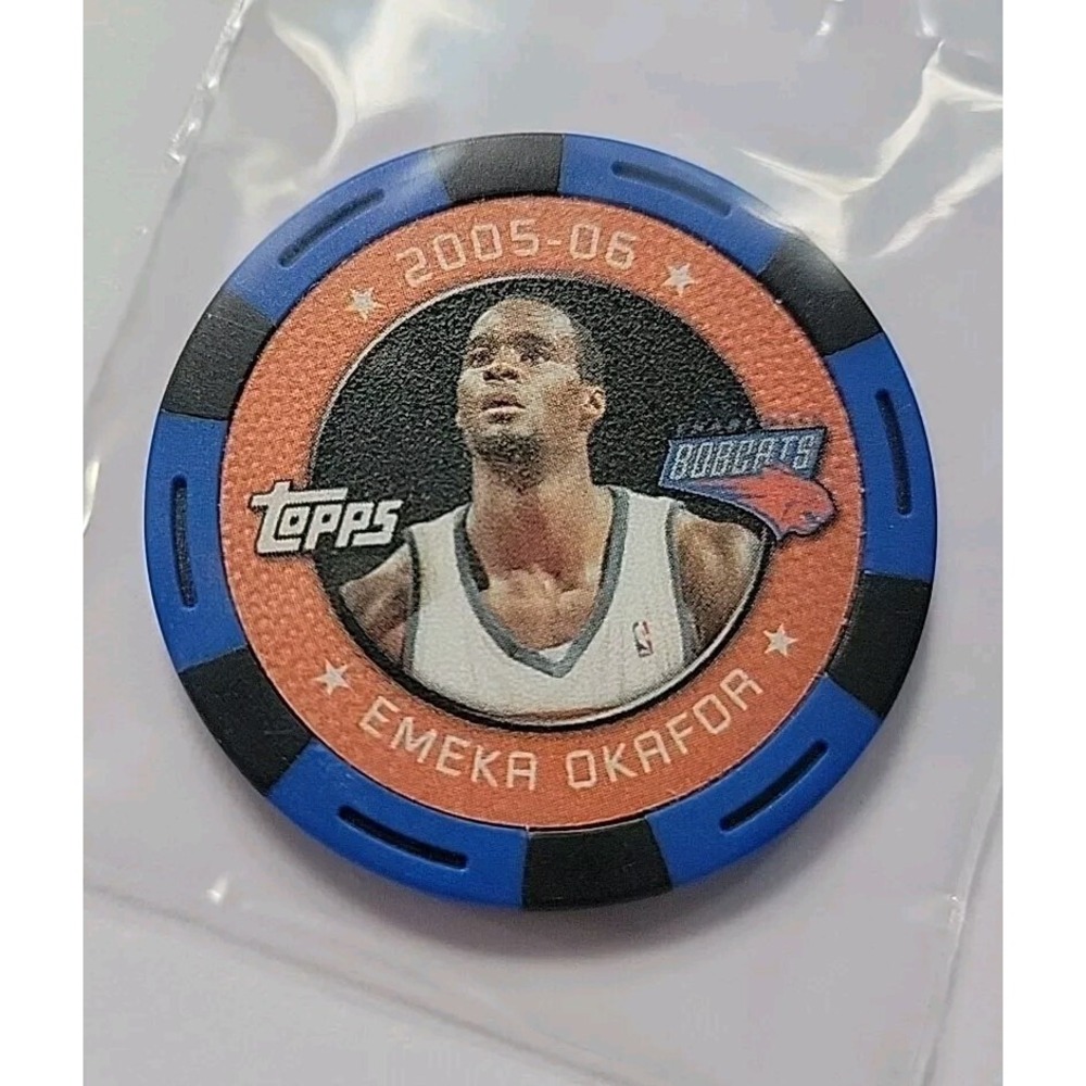 2005-06 Topps NBA Collector Poker Chips Emeka Okafor Blue Basketball Chip